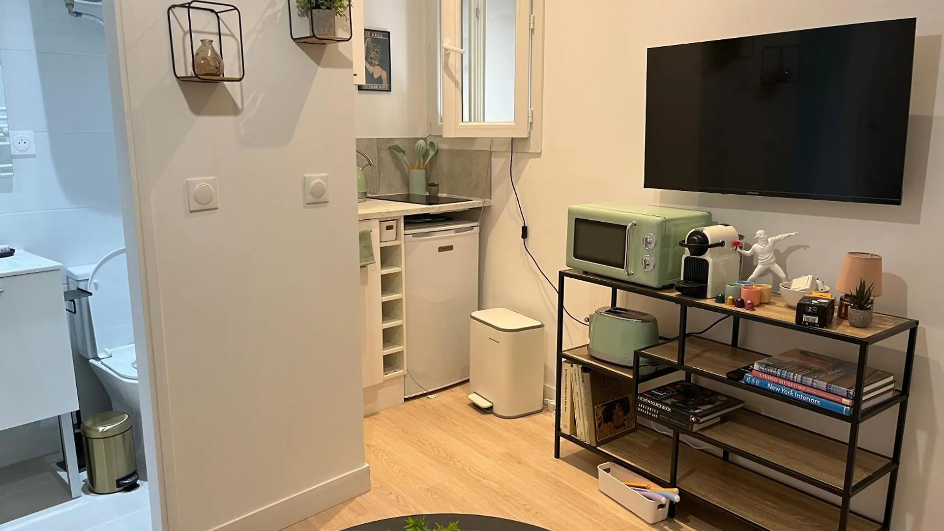 Oberkampf By Edelsam 18 Apartment Paris